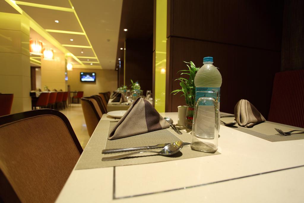 Comfort Inn Legacy Radźkot Zewnętrze zdjęcie